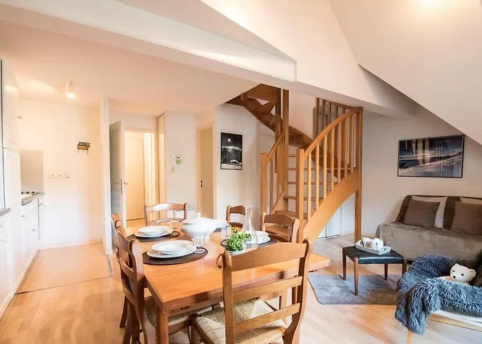 3 Etoiles Avec Parking, 6 Personnes, Lary - Fr-1-296-382